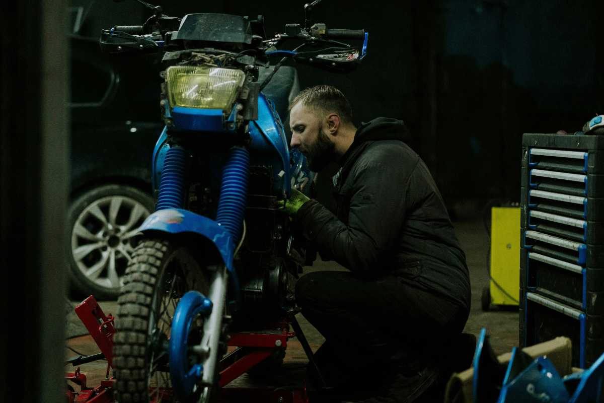 Tot ce trebuie să știi despre &icirc;ntreținerea unei motociclete enduro: ungere, curăţare, verificări şi mentenanţa sezonierăa asasasas,10 - NordicaMoto